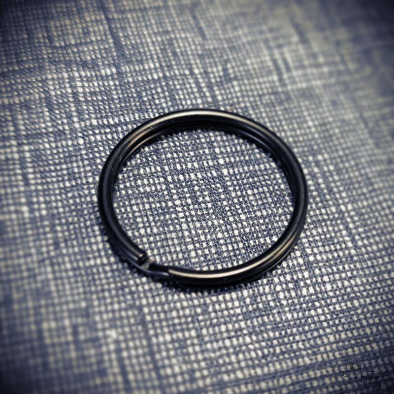 kroužek černý kulatý 20 mm