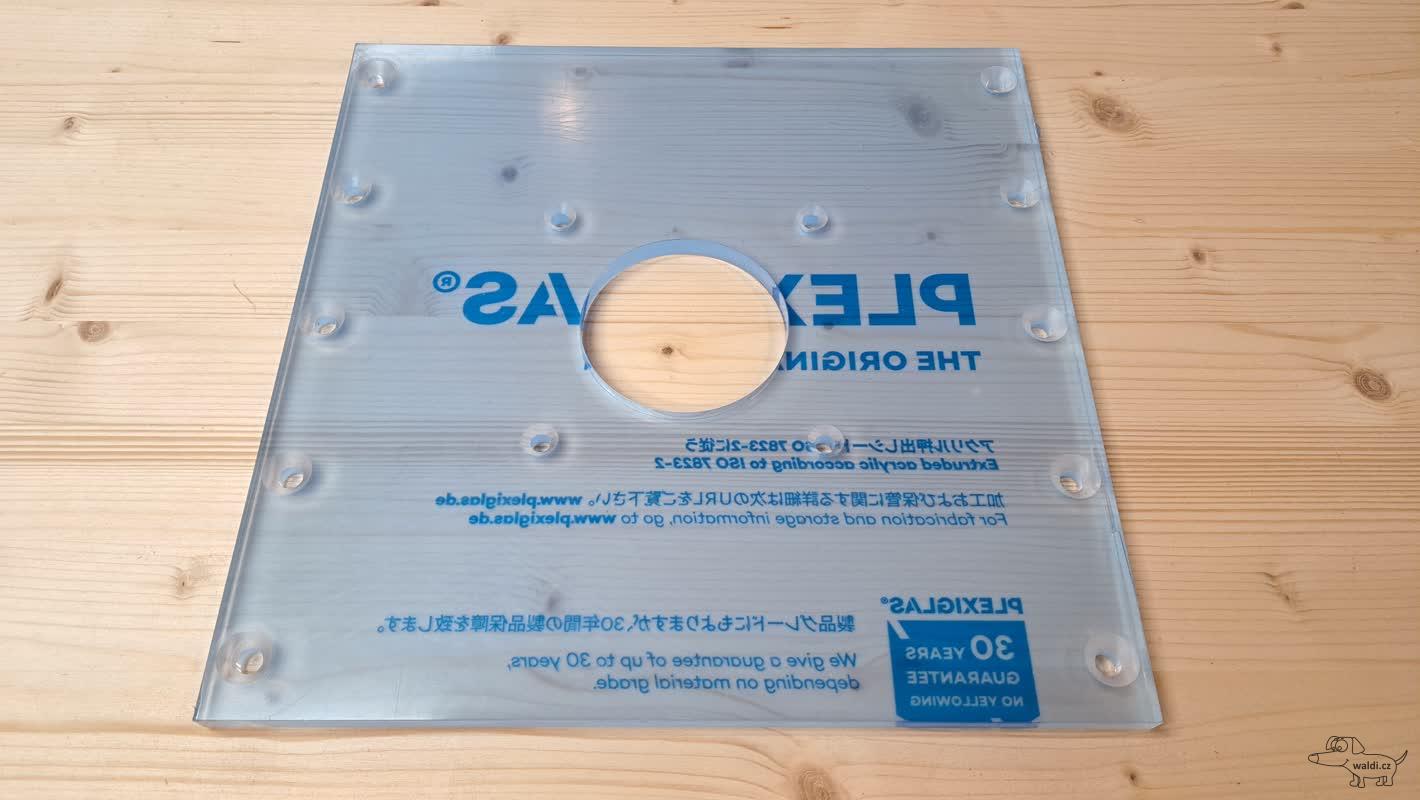 Základna Triton/CMT čtverec 300 x 300 mm