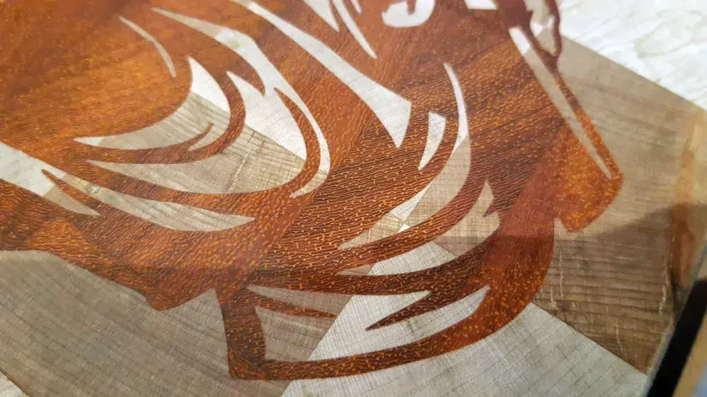 Prkénko samurajka - příčně skládané (inlaid end grain) javor a padouk 40x27x4 cm